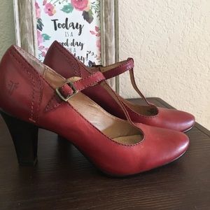 Frye heels Sz 6